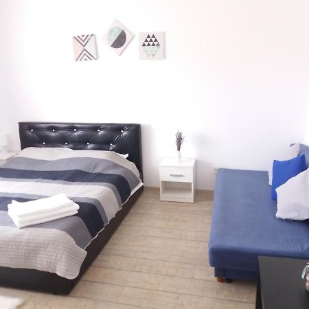 Cazare Apartament Rasnov Apartment Exterior photo