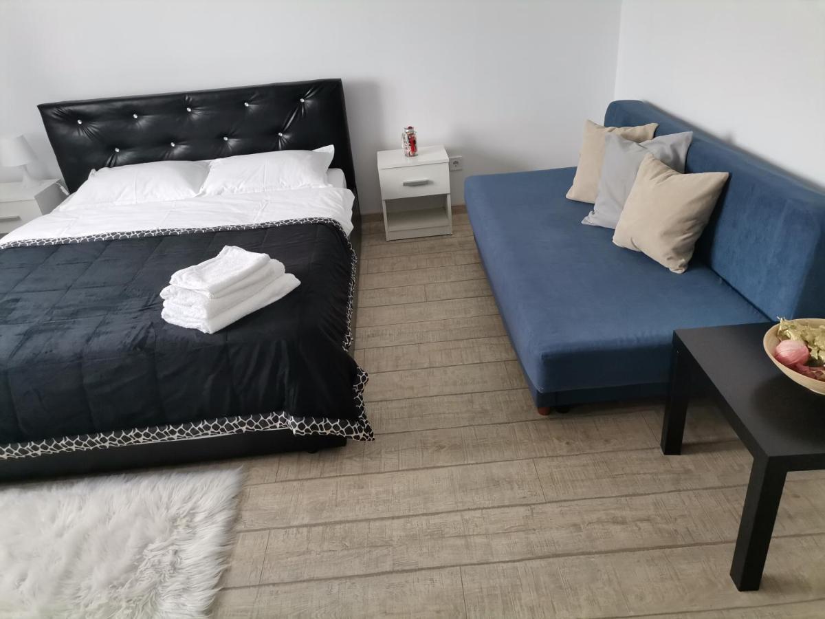 Cazare Apartament Rasnov Apartment Exterior photo